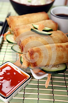 Eggs rolls