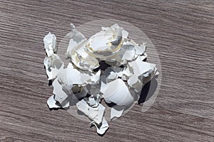 Egg shell on the table.