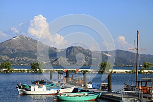 Egirdir -harbour and lake