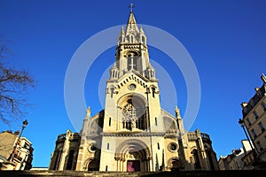 Eglise Notre Dame de la Croix in Paris photo