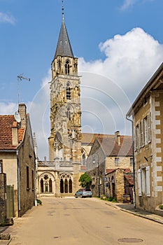 Eglise Notre-Dame in Saint-Pere in France