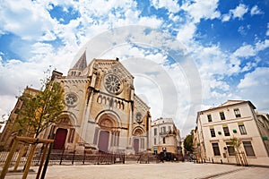 Eglise Saint Paul and Place de la Madeleine, Nimes photo