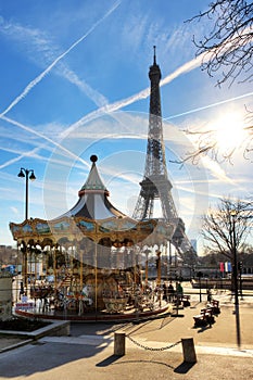 Eiffel carousel