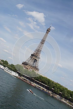 The Eiffel Tower in front of the Seine