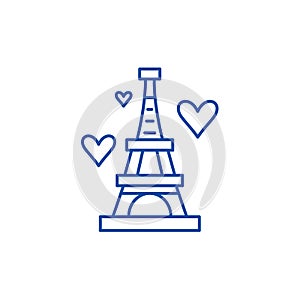 Eiffel tower line icon concept. Eiffel tower flat  vector symbol, sign, outline illustration.