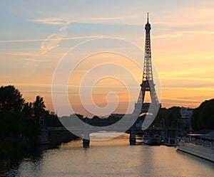 Eiffel tower sunrise, paris