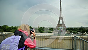 Eiffel Tower woman photographer