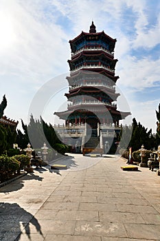 Eight Immortals Crossing the Sea Scenery Meeting Xiange Pagoda