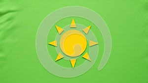 Eight triangular rays radiating outward evenly spaced around