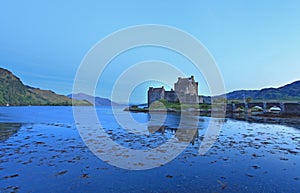 Eilan Donan Castle at sunset