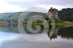 Eilean Donan castle photo