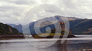 Eilean Donan Castle, Highland, Scotland / UK