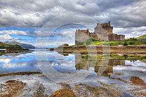 Donana castillo tierras altas Escocia reino unido 