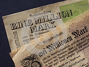 Eine und Zwei Million Mark (One and Two Million Mark) notes