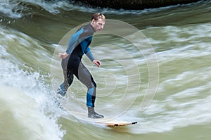 Eisbach Surfer