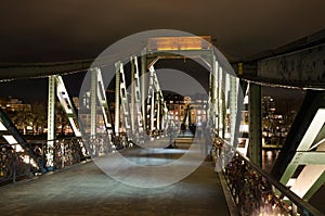 Eiserner Steg bridge in Frankfurt am Main photo