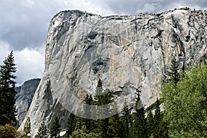 El Capitan, Yosemite photo