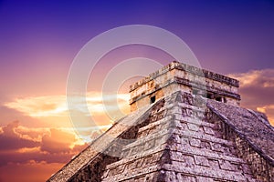 El Castillo pyramid in Chichen Itza, Yucatan, Mexico