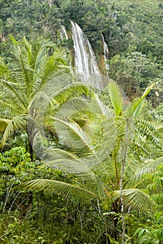 El limon waterfall, Samana peninsula