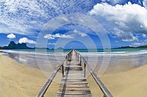 El nido beach jetty photo