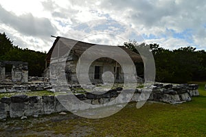 El Rey Village Structure Mayan Ruin Temple Foundation