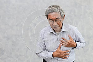 Elder suffer from Chest pain from Heart Attack