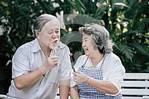 Elderly couples Cooking Healthy food