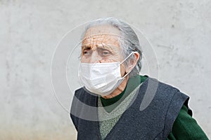 Elderly woman with mask