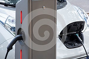 Electric car charging from electric column