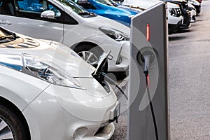 Electric car charging from electric column