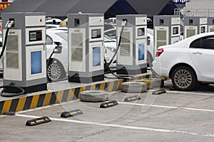 Electric car charging system ï¼ˆElectric vehicle gas stationï¼‰