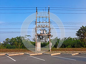 The electric pole and electric transformer