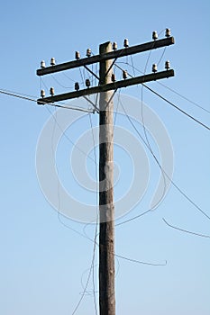 Electric post power pole. Wire breakage.