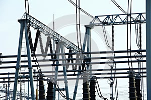 Electric power equipment, high pressure ceramic and metal stents, power grid and power lines