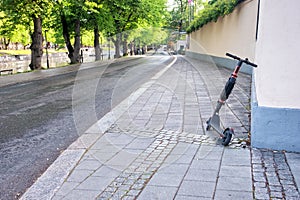 Electric scooter without passenger