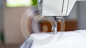 Electric sewing machine