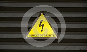 Electrical danger sign