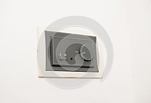 Electrical equipment thermostat