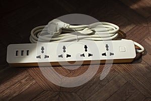 electrical extension cable with usb inputs