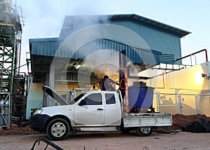 Electrical load test by a saltwater dummy load.