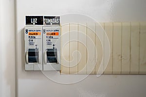 Ele10A, 16A and 25A circuit breakers