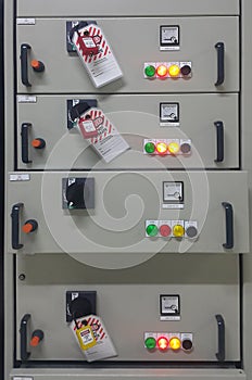 Electrical part and accessories in the control cabinet
