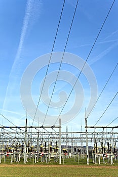 Electrical power station with sky