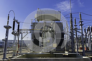 Electrical power transformer