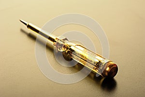 Electrical tester screwdriver