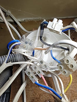 electrical wiring, incorrect wiring in the back box, dangerous electrical cable connection