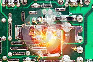 Electricity circuit short burn out overheat chip on PCB