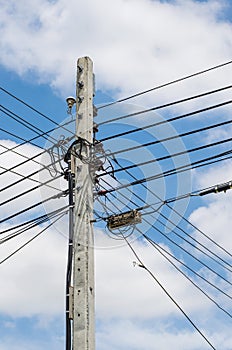 Electricity post and lamp