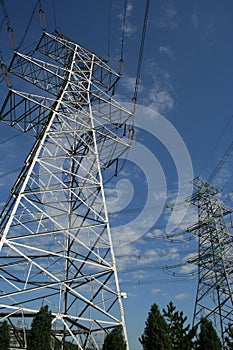 Electricity power pylon