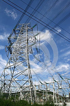 Electricity power pylon